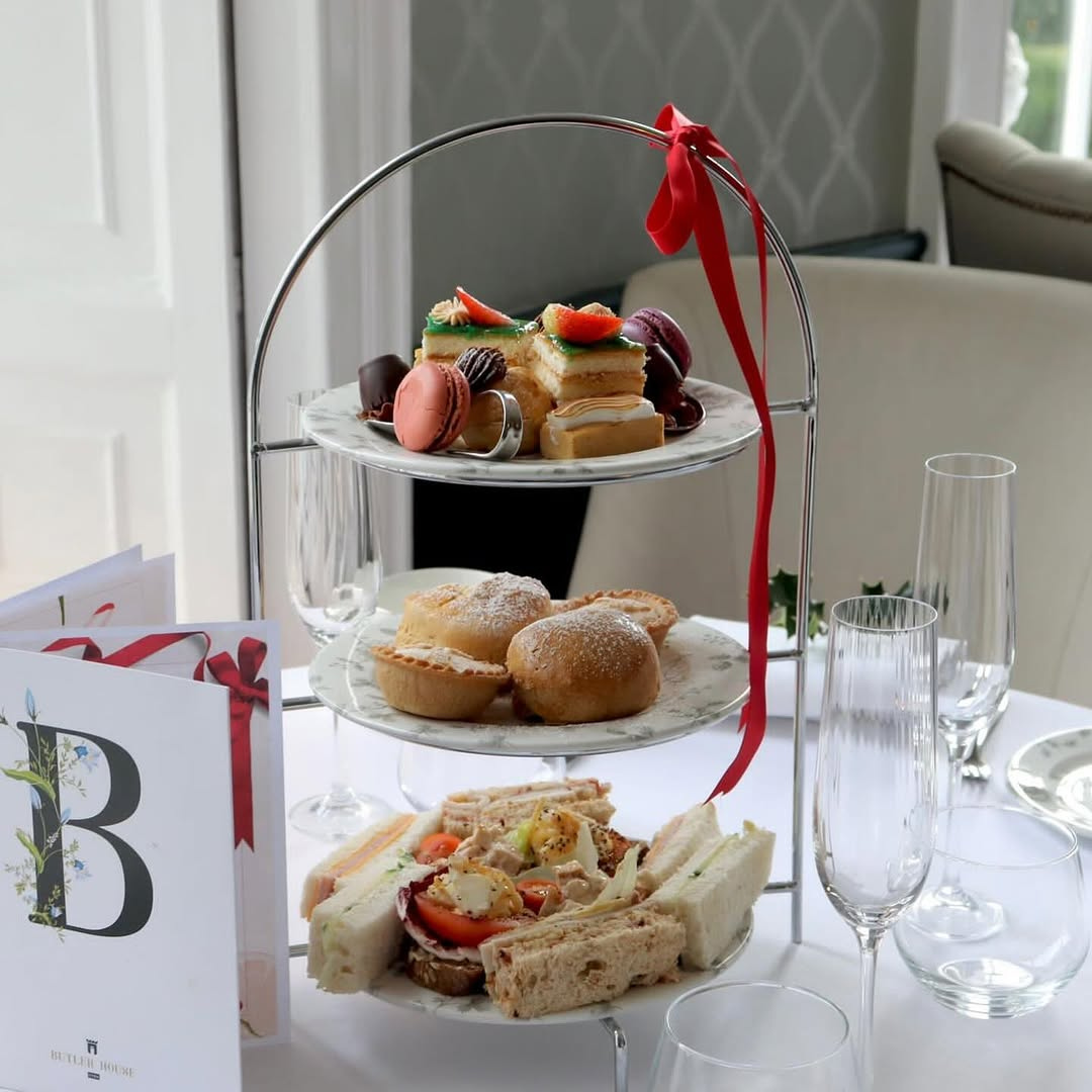 bh_afternoon_tea.jpg ( bh afternoon tea) bh afternoon tea