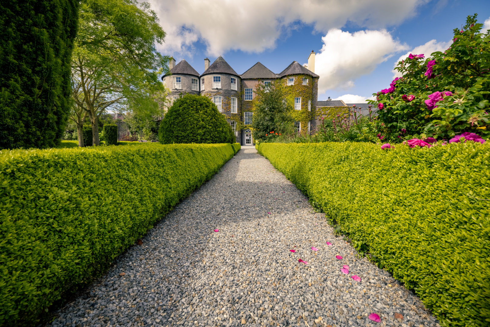 butler house garden 2