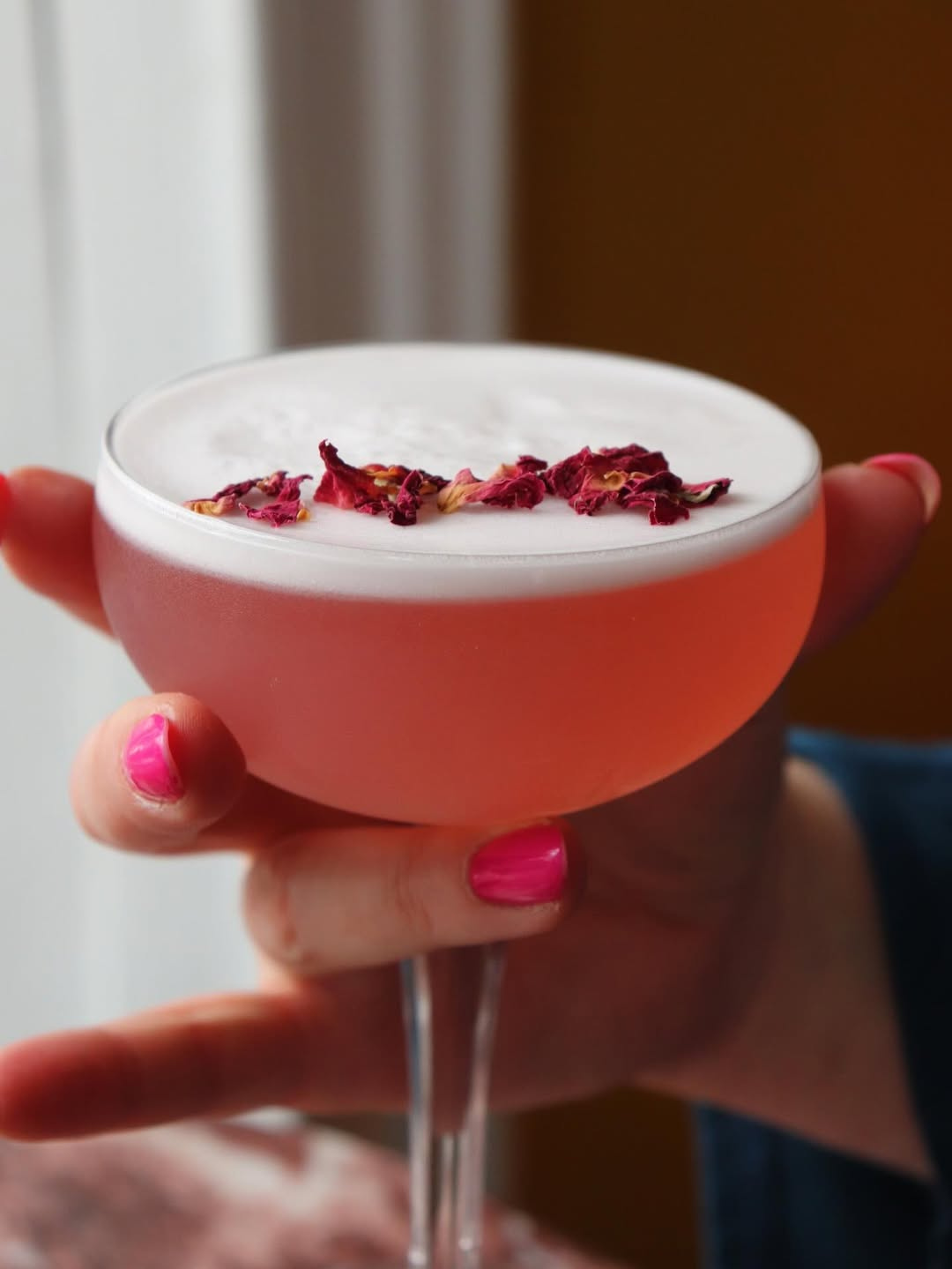 pink_cocktail.jpg ( pink cocktail) pink cocktail